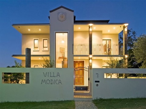 Villa Modica - Accommodation ACT 0