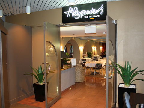 Metropolitan Motor Inn - Accommodation ACT 4