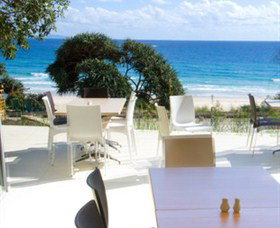 Stradbroke Island Beach Hotel Spa Resort - Accommodation ACT 2