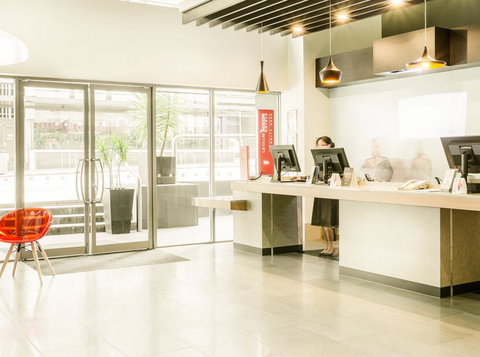 Ibis Brisbane - Accommodation ACT 2