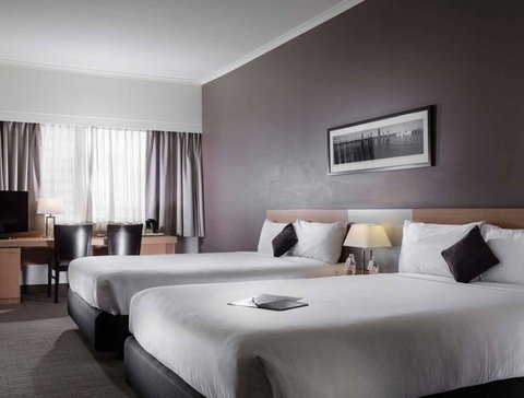 Ibis Brisbane - Accommodation ACT 4