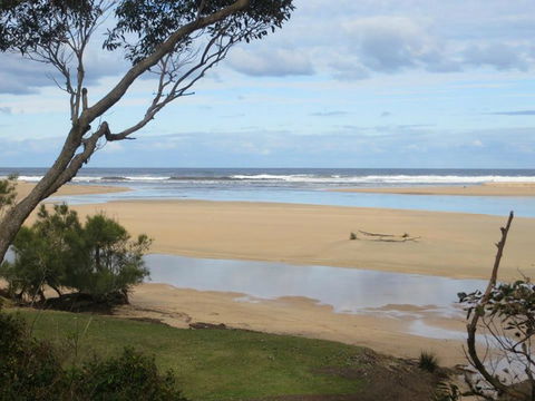 Joalah Holiday Park - Accommodation ACT 2