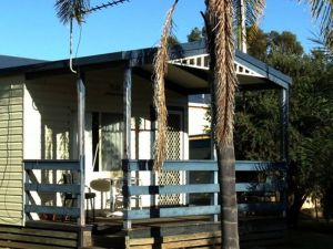 Airport Tourist Park - Accommodation ACT 0