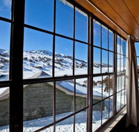 Jerrabomberra Lodge - Charlotte Pass - Accommodation ACT