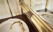 Cobb & Co Court Boutique Hotel - Accommodation ACT 2
