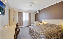 Econo Lodge Moree Spa Motor Inn - Moree - Accommodation ACT 5