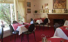 Garden Motor Inn (Golden Chain) - Gundagai - Accommodation ACT 2