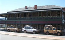 Imperial Fine Accommodation - Broken Hill - Accommodation ACT 2