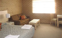 Imperial Motel - Bowral - Accommodation ACT 1