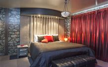 Retreat At Froog-Moore Park - Tamworth - Accommodation ACT 6