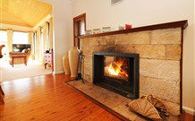 A Church And Homestead In Mudgee - Accommodation ACT 0