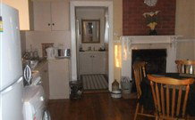 Lake View Farm House - Accommodation ACT 4