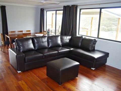 Ewetopia Farm - Accommodation ACT 0