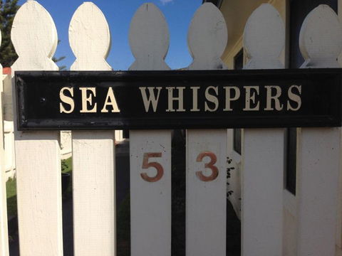 Sea Whispers Bed & Breakfast - Accommodation ACT 9