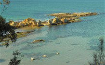 Longbeach Clifftop Retreat - - Accommodation ACT 5