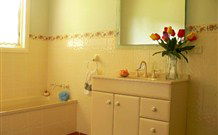 Whispering Pines Bush Retreat - Accommodation ACT 5