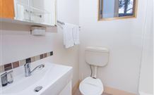 North Lodge Cottages - Accommodation ACT 2