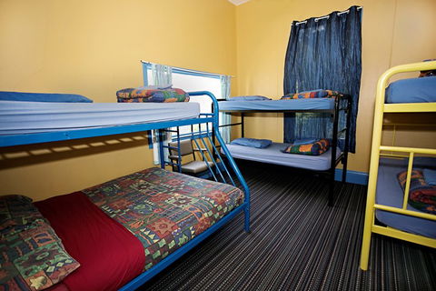 Albany YHA - Accommodation ACT 6