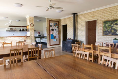 Augusta - Cape Leeuwin YHA - Accommodation ACT 1