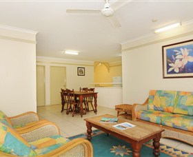 Cairns Queenslander Hotel And Apartments - Accommodation ACT 1