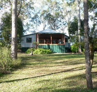 Bushland Cottages and Lodge Yungaburra - Accommodation ACT