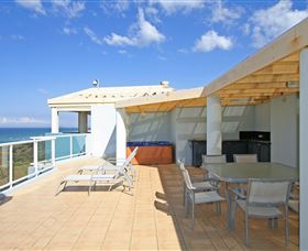 Atlantis Marcoola Beachfront Resort - Accommodation ACT 3