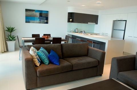 At Marina Shores - Accommodation ACT 1