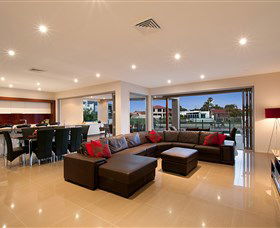 Xanadu Waterfront Elite Holiday Home - Accommodation ACT 0