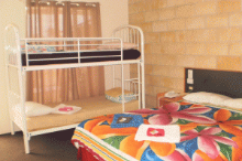A Country View Motel - Accommodation ACT 3