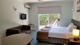 Alatai Holiday Apartments - Accommodation ACT 30