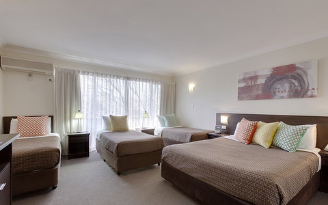 BEST WESTERN Tall Trees Canberra - Accommodation ACT 3