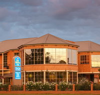 Best Western Plus Hovell Tree Inn - Accommodation ACT