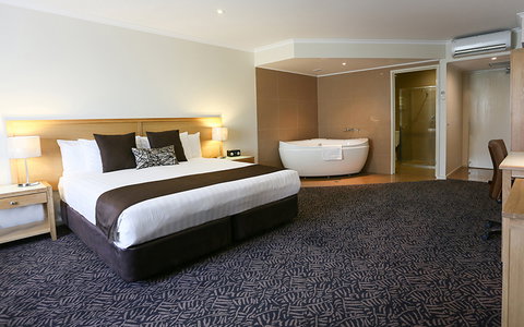 Best Western Plus Hovell Tree Inn - Accommodation ACT 11