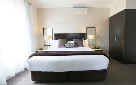 Best Western Plus Hovell Tree Inn - Accommodation ACT 16