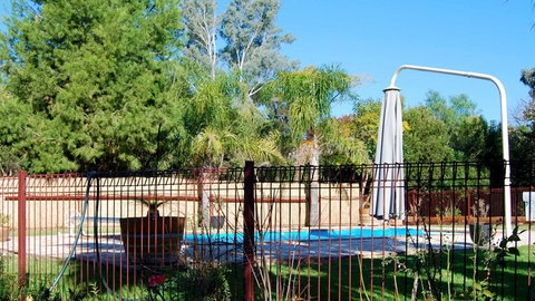 BEST WESTERN Wanderlight Motor Inn - Accommodation ACT 6