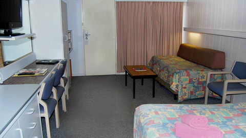 BEST WESTERN Wanderlight Motor Inn - Accommodation ACT 12