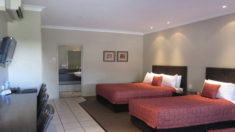 BEST WESTERN Bungil Creek Motel - Accommodation ACT 2