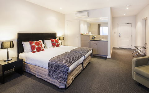 Best Western Plus Ballarat Suites - Accommodation ACT 5
