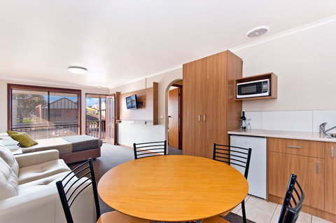 BEST WESTERN Tudor Motor Inn - Accommodation ACT 3