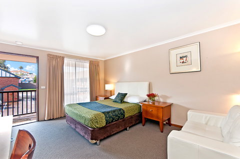 BEST WESTERN Tudor Motor Inn - Accommodation ACT 17