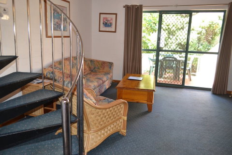 Cottesloe Beach Chalets - Accommodation ACT 5