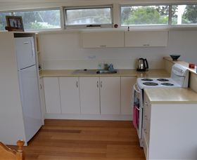 Amos Cottage - Accommodation ACT 3