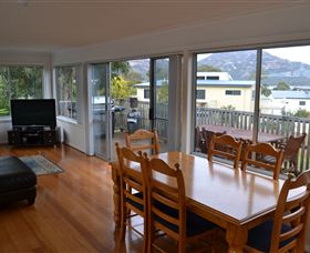 Amos Cottage - Accommodation ACT 1