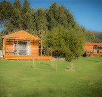 Maydena Country Cabins Accommodation  Alpaca Stud - Accommodation ACT