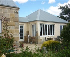 Mulberry Cottage Unique B&B And Grannie Rhodes Cultural Heritage Shows - Accommodation ACT 5