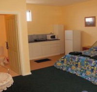 Penguin Holiday Apartments - Accommodation ACT