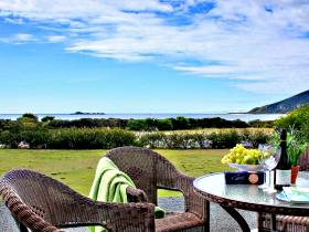 Sisters Beach Retreat - Accommodation ACT 1