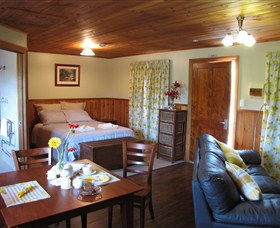 Tin Dragon Trail Cottages - Accommodation ACT 1