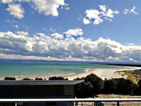 Freycinet Beach Apartments - Accommodation ACT 0
