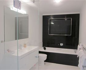 Burnie By The Bay Holiday Apartments - Accommodation ACT 5
